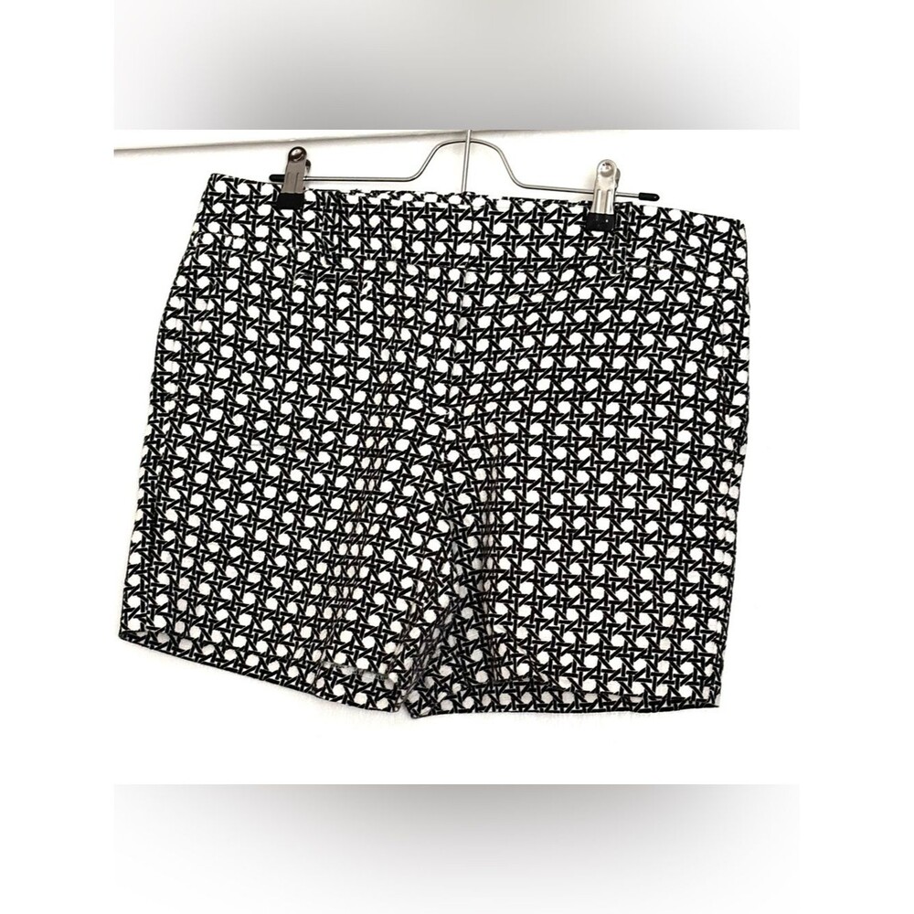 Ann Taylor Geometric City Shorts Size 10